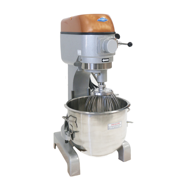 BATIDORA 25L CON TOMA FUERZA 